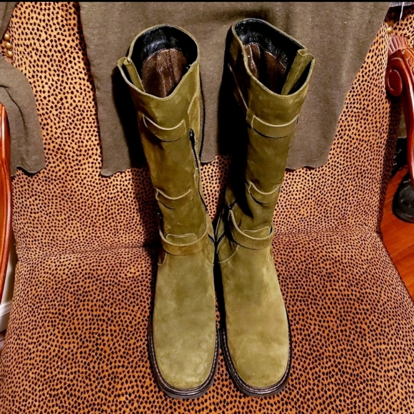 Olive Green Sueded Leather, AQUATALIA Boots - Picture 3 of 8
